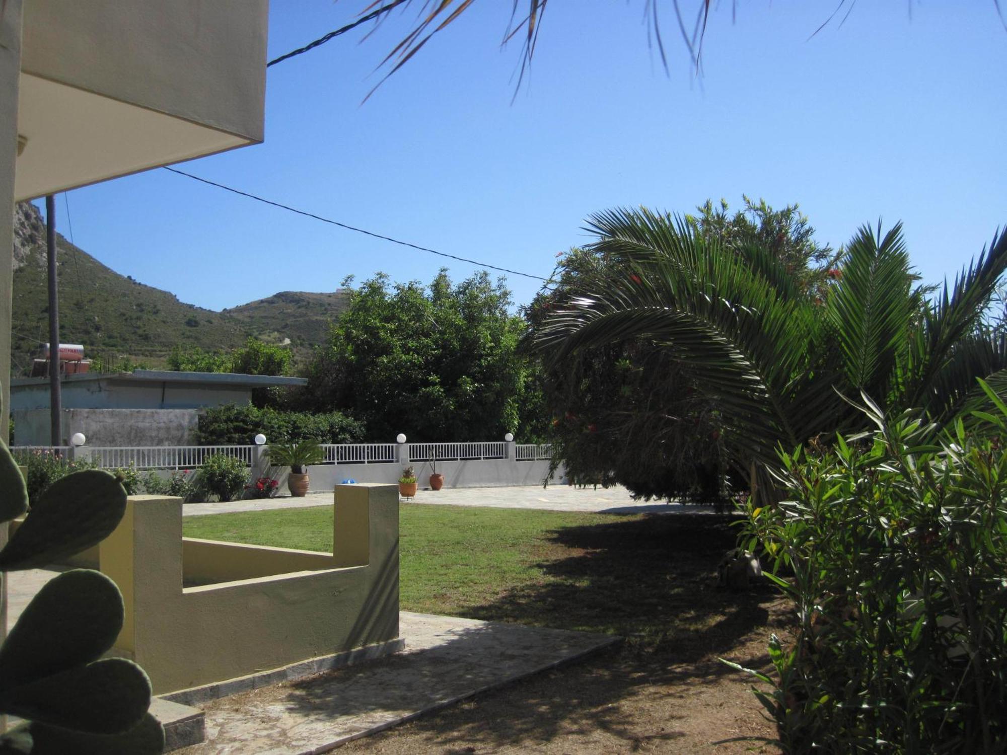 To Livadi Apartamento Lefkogeia Exterior foto