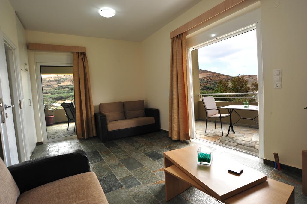 To Livadi Apartamento Lefkogeia Exterior foto