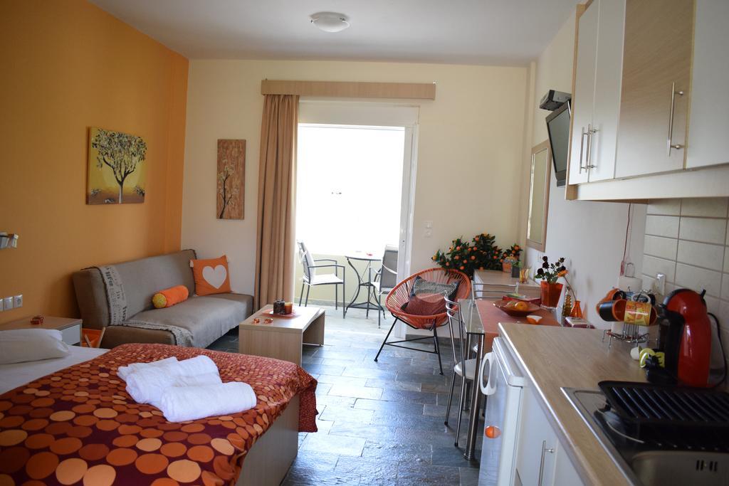 To Livadi Apartamento Lefkogeia Exterior foto
