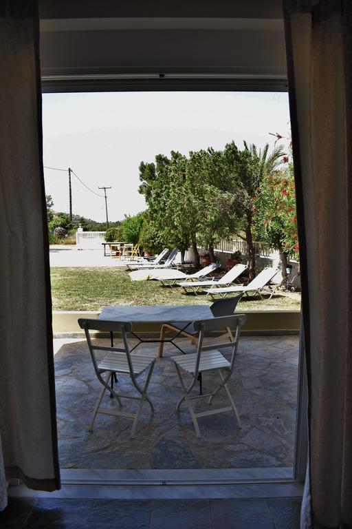 To Livadi Apartamento Lefkogeia Exterior foto